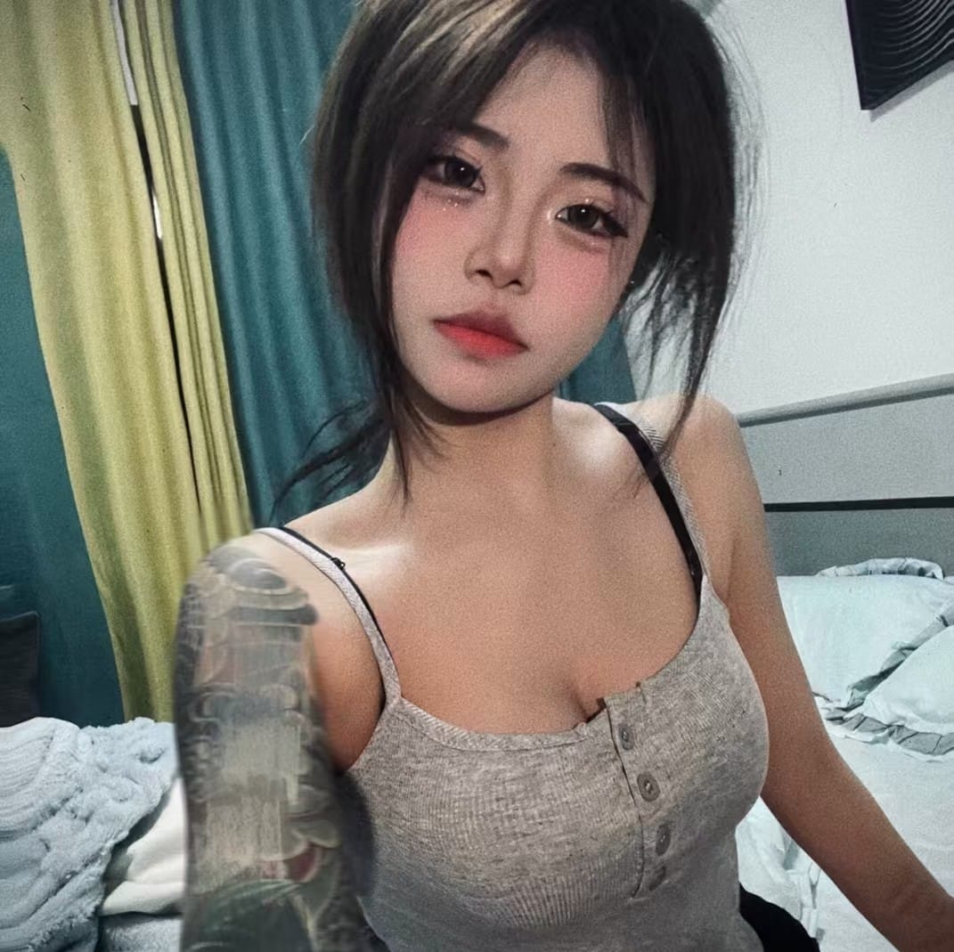 鲨鱼辣椒的头像-七玩网